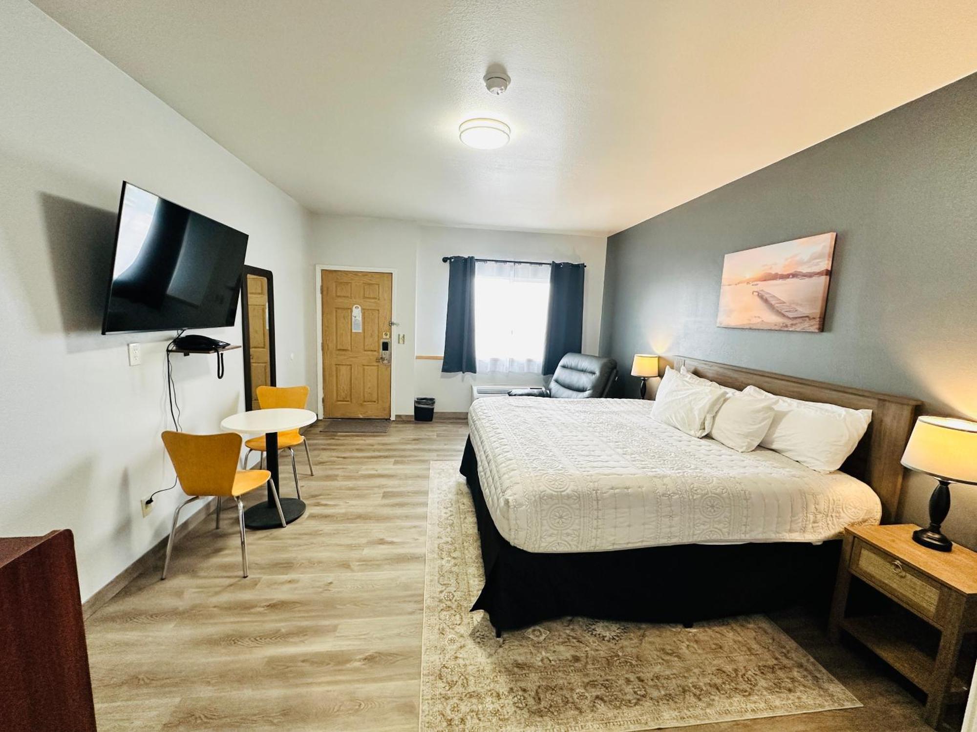 The Beaverhead Lodge 딜런 외부 사진